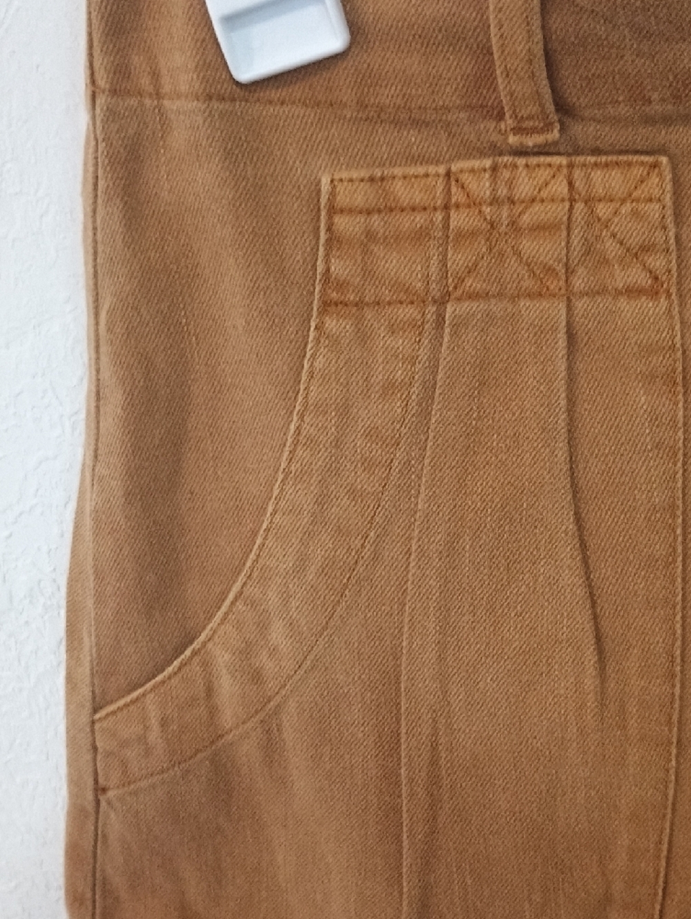 Universal Thread High-Waist Shorts in Caramel Brown - Picture 4 of 7